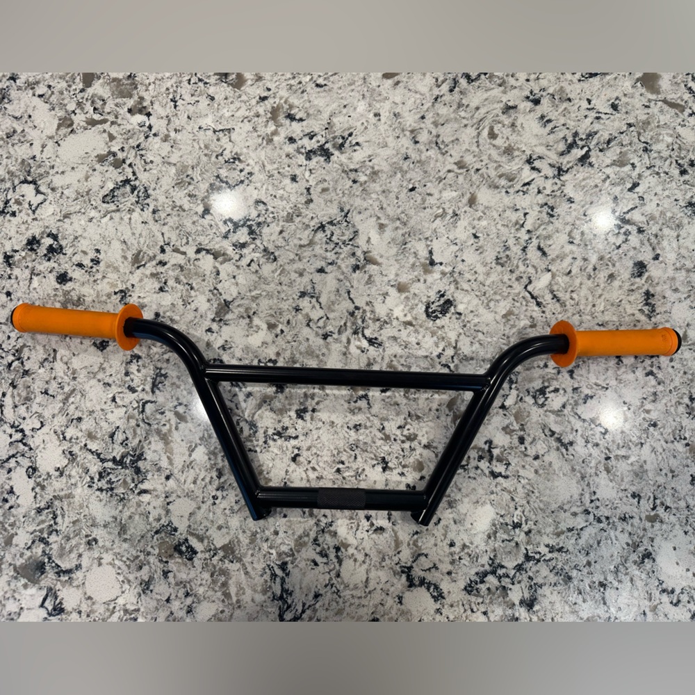 S&M 7” BMX cruiser handle bar with S&M orange grips